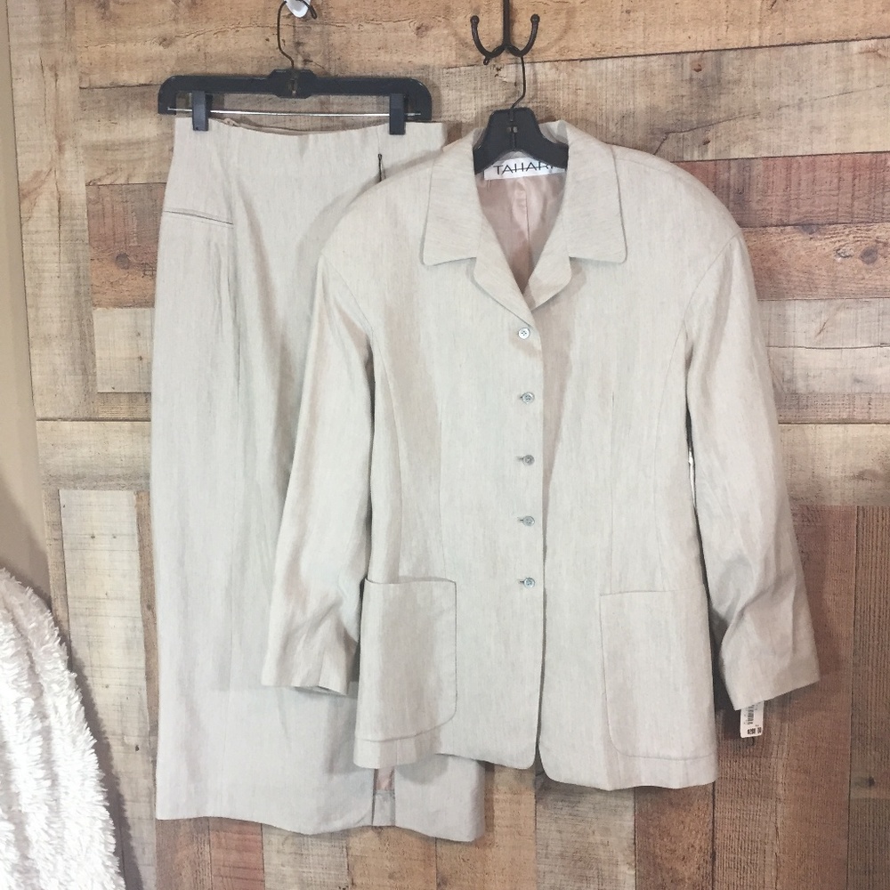Tahari Skirt Suit